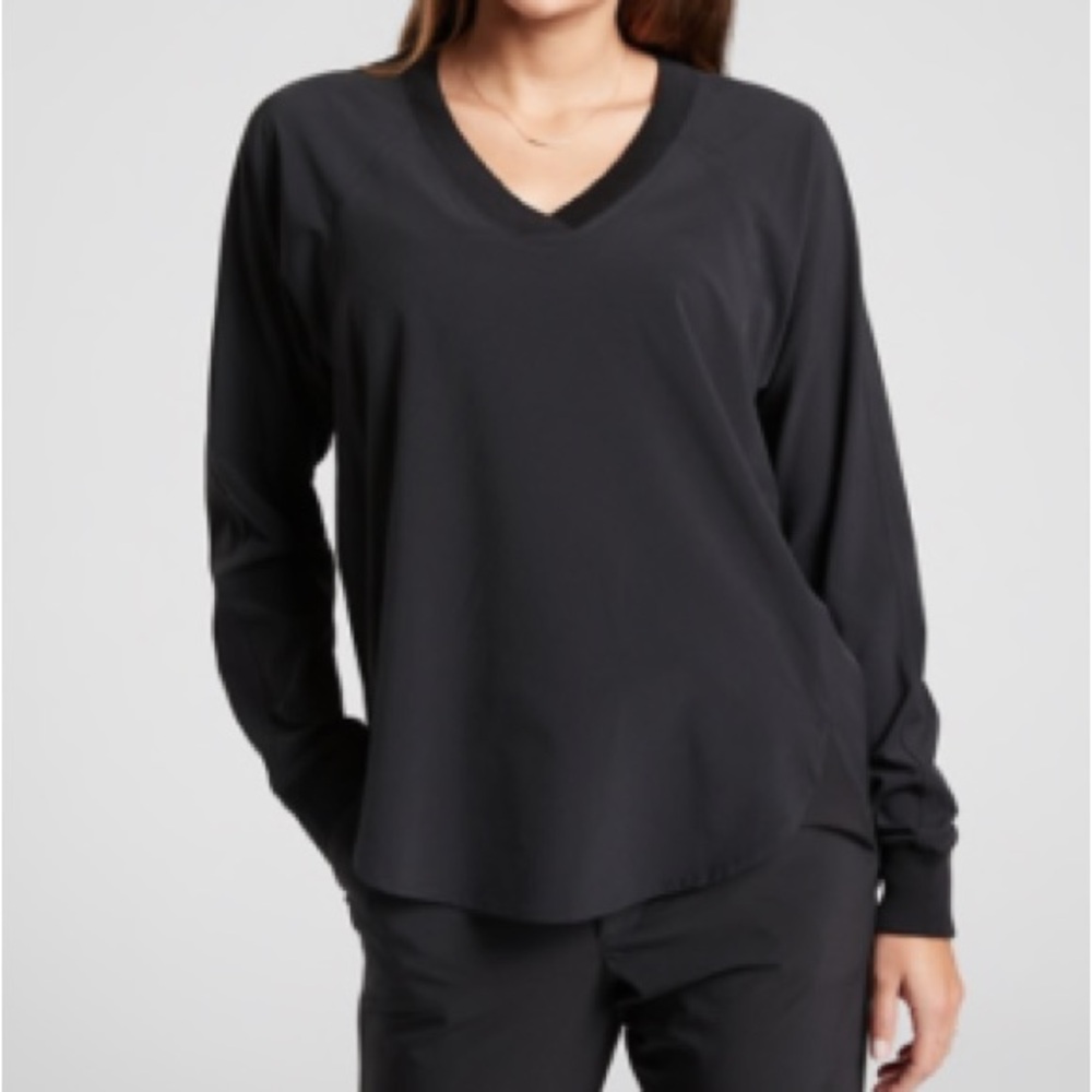Athleta Zephyr V-neck Top, Black Shirt Active Lightweight Long Sleeve Top
